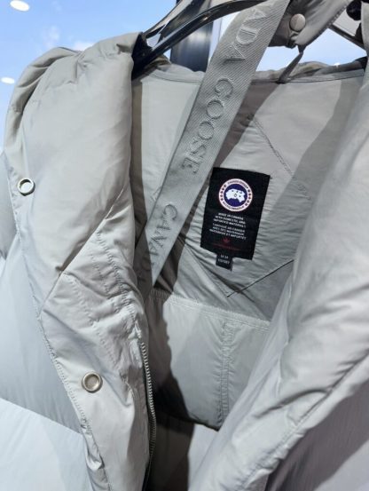  Canada Goose Women's Rhoda Parka Smokey Sage #3851 - Image 9