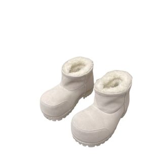 REPLICA BALENCIAGA WOMEN'S ALASKA FUR BOOTIE IN WHITE #3790
