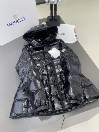 REPLICA MONCLER WOMEN'S BARANTE HOODED SHORT DOWN JACKET BLACK #3876 - Image 7