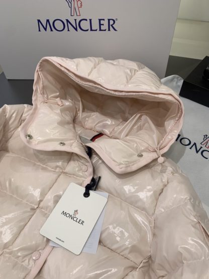 REPLICA MONCLER WOMEN'S BARANTE HOODED SHORT DOWN JACKET PINK #3877 - Image 2