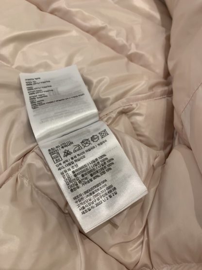 REPLICA MONCLER WOMEN'S BARANTE HOODED SHORT DOWN JACKET PINK #3877 - Image 6