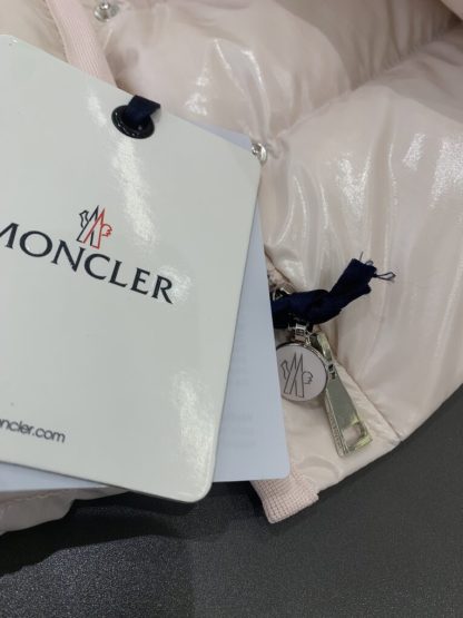REPLICA MONCLER WOMEN'S BARANTE HOODED SHORT DOWN JACKET PINK #3877 - Image 7