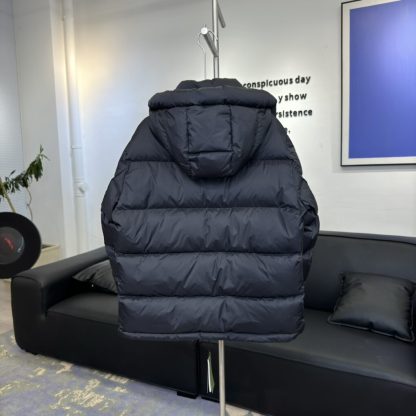  GUCCI MEN'S NAVY NYLON PUFFER HOODED DOWN JACKET #3838 - Image 8