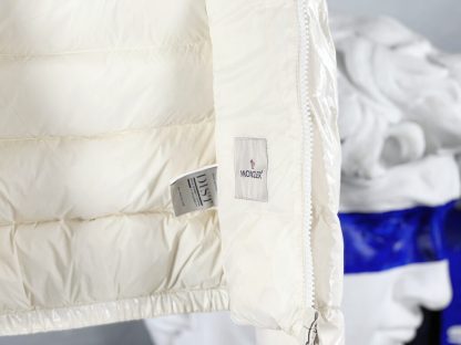 REPLICA MONCLER ANDRO HOODED SHORT DOWN JACKET WHITE #3873 - Image 7