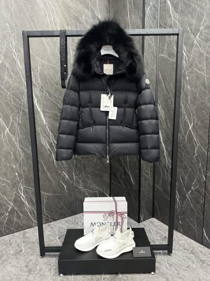 REPLICA MONCLER WOMEN'S BOED HOODED SHEARLING SHORT DOWN JACKET BLACK #3828 - Image 6