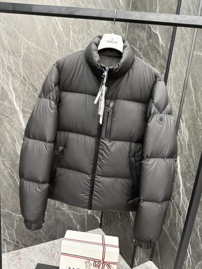 REPLICA MONCLER MEN'S BLACK BESBRE SHORT DOWN JACKET #3764 - Image 14
