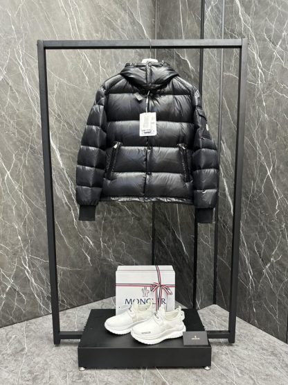 REPLICA MEN'S MONCLER BLACK MALJASSET SHORT DOWN JACKET #3769 - Image 6