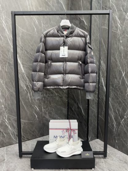 REPLICA MEN'S MONCLER DARK GRAY MALJASSET SHORT DOWN JACKET #3770 - Image 7