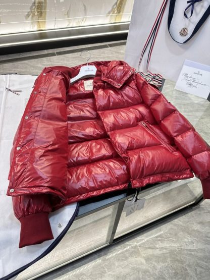 REPLICA MEN'S MONCLER RED MALJASSET SHORT DOWN JACKET #3771 - Image 9