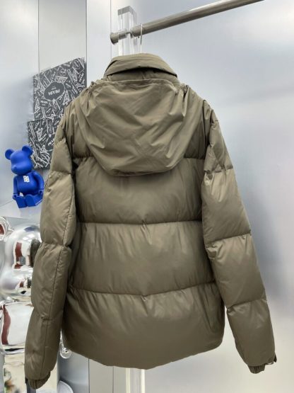REPLICA MONCLER MEN'S BEIGE BESBRE SHORT DOWN JACKET #3763 - Image 11