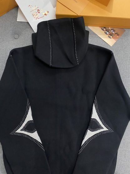  Louis Vuitton Graphic Intarsia Zipped Cotton Hoodie For Men 1AFXKW #3854 - Image 17