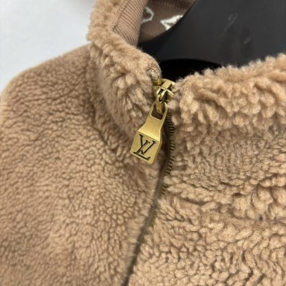  Louis Vuitton Men's Leather Patch Fleece Blouson Beige Sable 1AFXTM #3908 - Image 2
