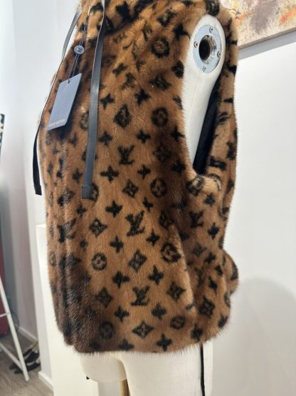  Louis Vuitton Monogram Mink Hooded Gilet #3782 - Image 3