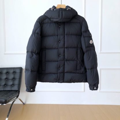 REPLICA MONCLER MEN'S VEZERE FLANNEL SHORT DOWN JACKET BLACK #3761