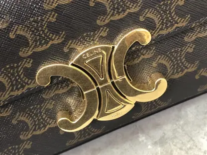 REPLICA CELINE CHAIN SHOULDER BAG CLAUDE IN TRIOMPHE CANVAS #3936 - Image 12
