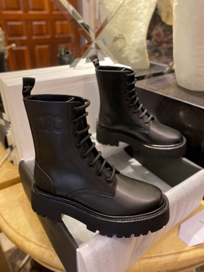 REPLICA CELINE TRIOMPHE RANGERS MID LACE-UP BOOT IN SHINY BULL #3919 - Image 4