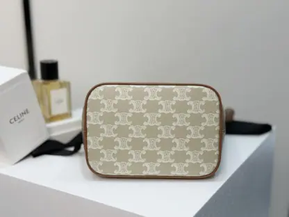 REPLICA CELINE SMALL BUCKET IN TRIOMPHE CANVAS AND CALFSKIN 191442 GREGE #3962 - Image 14