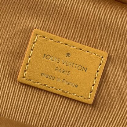  Louis Vuitton Men's 57th Street NYC Avenue Slingbag M12869 #4101 - Image 3