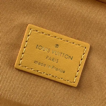  Louis Vuitton Men's 57th Street NYC Avenue Slingbag M12869 #4101 - Image 3