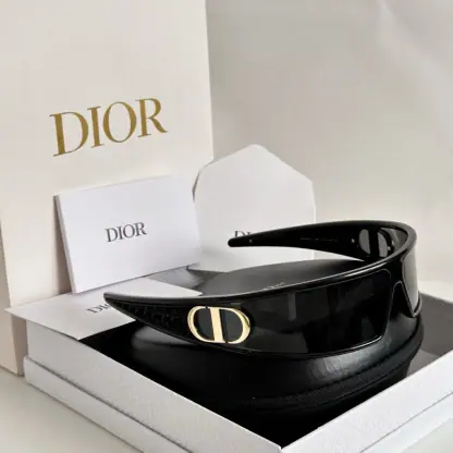  Dior VeryDior M1U Black Mask Sunglasses #4020 - Image 2