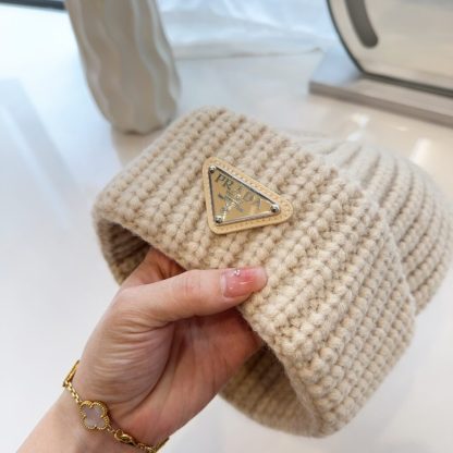  Prada Wool and cashmere beanie Hat #4093 - Image 2