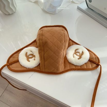  CHANEL Lambskin Skiing Hat Beige 2025 #4080 - Image 2