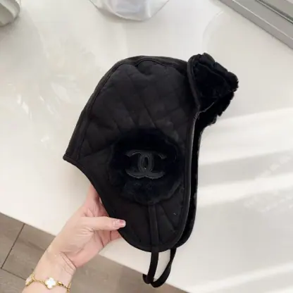  CHANEL Lambskin Skiing Hat Black 2025 #4081 - Image 7