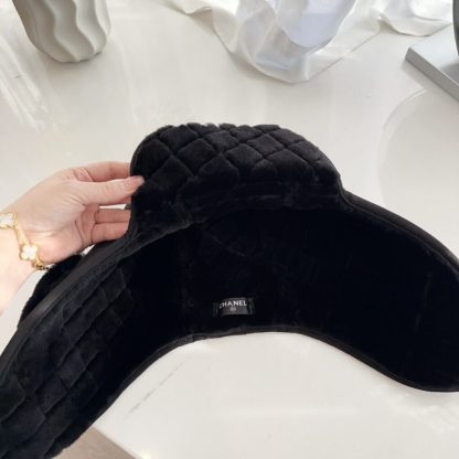  CHANEL Lambskin Skiing Hat Black 2025 #4081 - Image 5