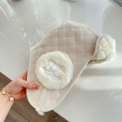  CHANEL Lambskin Skiing Hat Grey 2025 #4082 - Image 4