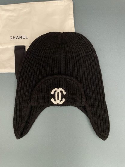 Replica CHANEL Wool Skiing Hat Black & White 2025 #4086