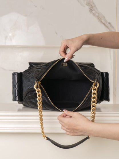 REPLICA CHANEL MAXI HOBO BAG BLACK LAMBSKIN 2025 #4036 - Image 2