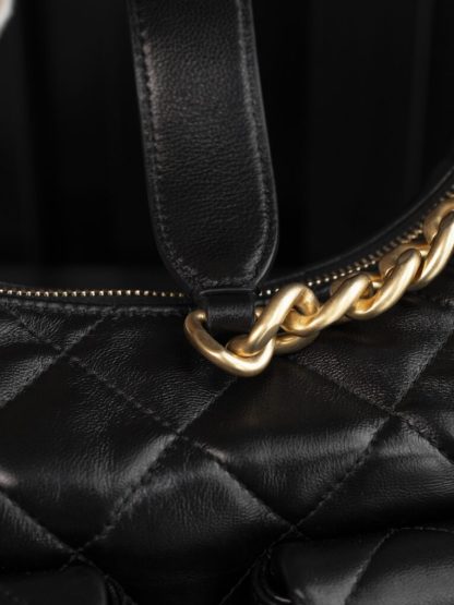 REPLICA CHANEL MAXI HOBO BAG BLACK LAMBSKIN 2025 #4036 - Image 13