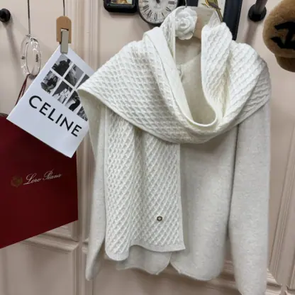  Loro Piana Vallé Scarf Cashmere White #4015 - Image 5