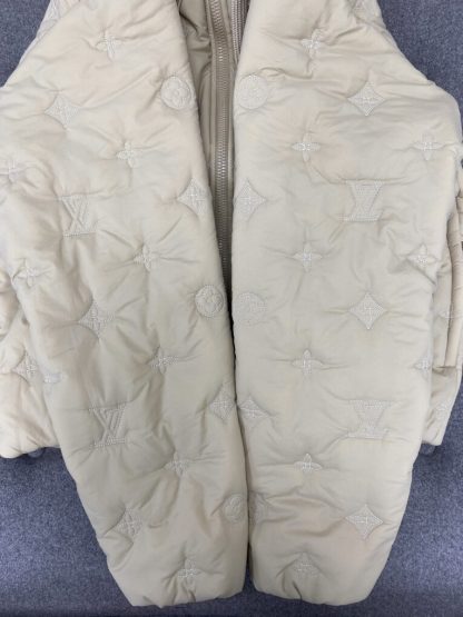  Louis Vuitton Monogram Quilted Nylon Hooded Blouson 1AFYAH #3986 - Image 11