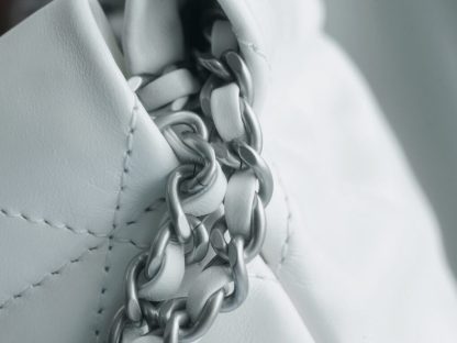 REPLICA CHANEL 22 MINI HANDBAG CALFSKIN WHITE & SLIVER HARDWARE 2025 #4042 - Image 13