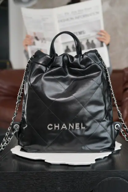REPLICA CHANEL 22 BACKPACK BLACK LAMBSKIN 2025 #4037 - Image 3