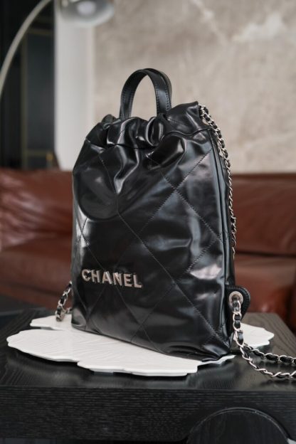 REPLICA CHANEL 22 BACKPACK BLACK LAMBSKIN 2025 #4037 - Image 4