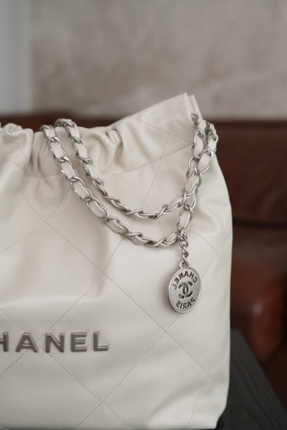 REPLICA CHANEL 22 SMALL HANDBAG CALFSKIN WHITE & SLIVER HARDWARE 2025 #4044 - Image 2