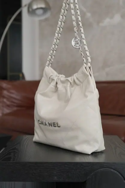 REPLICA CHANEL 22 SMALL HANDBAG CALFSKIN WHITE & SLIVER HARDWARE 2025 #4044 - Image 7