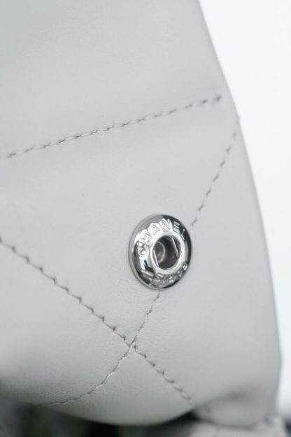 REPLICA CHANEL 22 SMALL HANDBAG CALFSKIN WHITE & SLIVER HARDWARE 2025 #4044 - Image 10