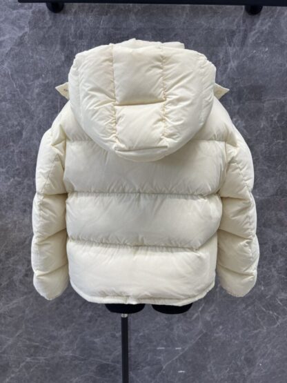 REPLICA MONCLER WOMEN'S ETTORE HOODED TEXTURED SHORT DOWN JACKET WHITE #4133 - Image 2