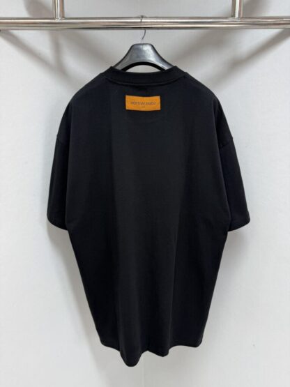  Louis Vuitton Men's LV Vers Embellished Short-Sleeved T-Shirt #4124 - Image 2