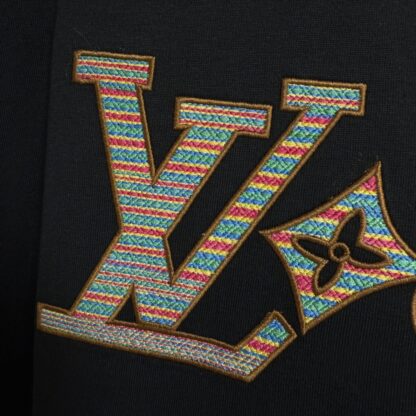  Louis Vuitton Men's LV Vers Embellished Short-Sleeved T-Shirt #4124 - Image 6