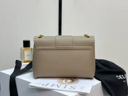 REPLICA CELINE MEDIUM CELINE VICTOIRE BAG IN SUPPLE CALFSKIN 115853 BROWN SEPIA #3959 - Image 10