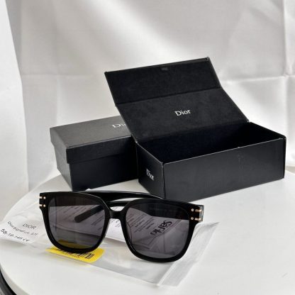  Dior DiorSignature S7F Eyeswear Black Square Sunglasses #4019 - Image 5