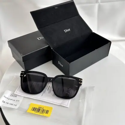  Dior DiorSignature S7F Eyeswear Black Square Sunglasses #4019 - Image 8