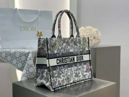 Dior Medium Dior Book Tote Latte Dior #4143 - Image 6