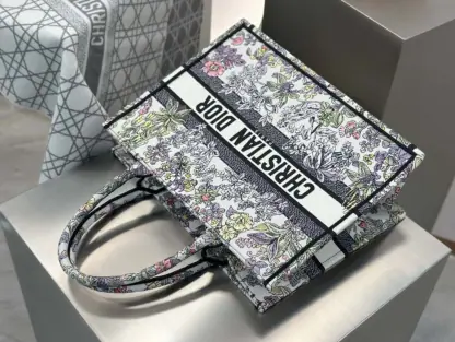  Dior Medium Dior Book Tote Latte Dior #4143 - Image 10