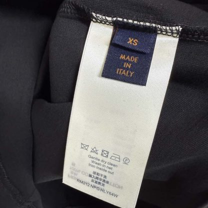  Louis Vuitton Men's Embossed LV Ski T-Shirt Black 1AGIJ4 #4169 - Image 9