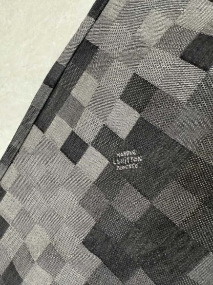  Louis Vuitton Damoflage Classic Jeans 2025 #4171 - Image 3